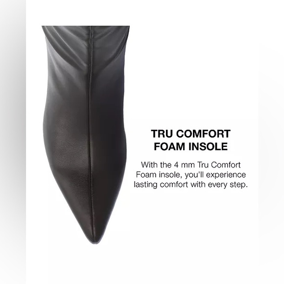 Journee Collection Kitten Heel Pointed Toe Boot - Picture 8 of 11